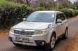 Subaru Forester 2010 White - 3