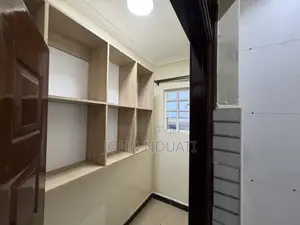 3 Bedroom Bungalow with DSQ in Kamakis for Rent