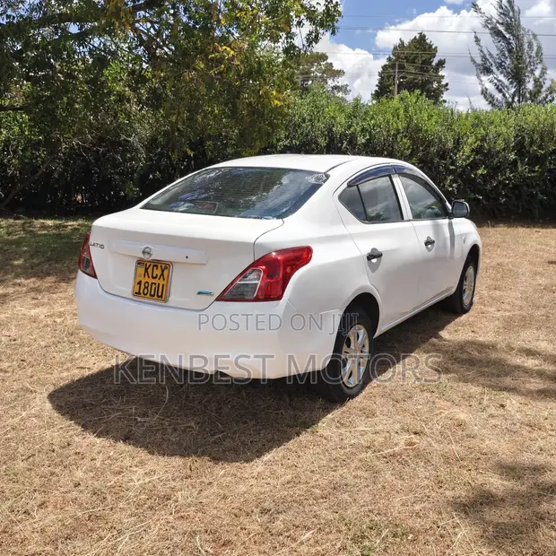 Nissan Latio 1.2 2013 White - 1