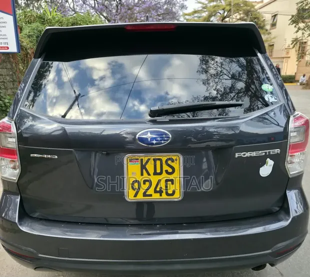 Subaru Forester 2017 Black - 1