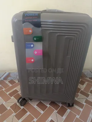 New Bb Rubber Suitcase - Medium, Brown