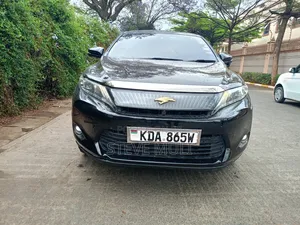 Toyota Harrier 2.0 2015 Matt Black
