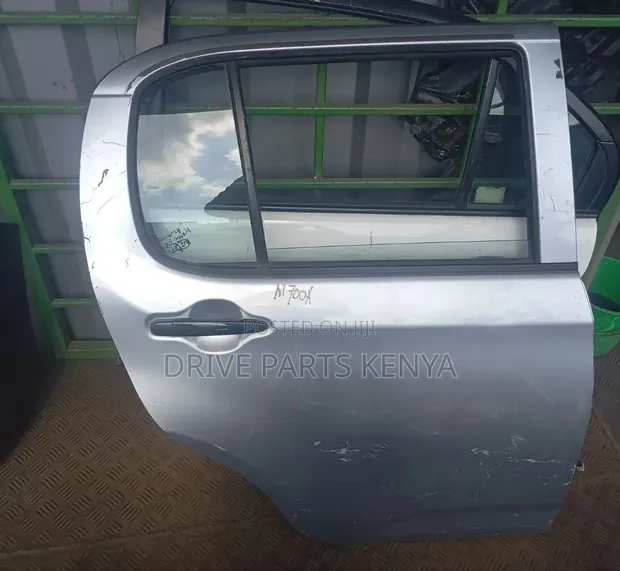 Toyota Passo 1KR Back Right Door - 1