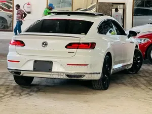 Volkswagen Arteon 2.0T SE R-Line 2019 Nyeupe