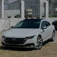 Volkswagen Arteon 2.0T SE R-Line 2019 Nyeupe - 2