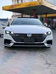 Volkswagen Arteon 2.0T SE R-Line 2019 Nyeupe - 5