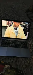 Apple MacBook Pro 2017 8GB Intel Core i5 250GB SSD - 2