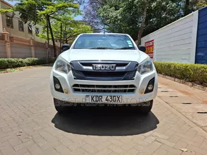 Isuzu D-MAX 2025 White
