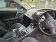 Mazda Axela 2013 Nyeupe - 3