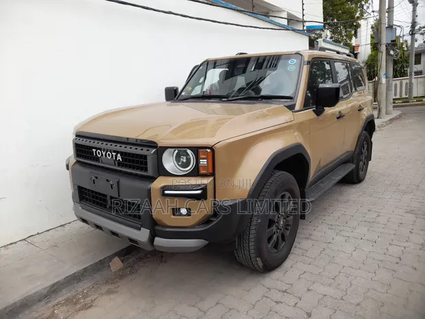 Toyota Land Cruiser Prado 2.7 2024 Gold - 1