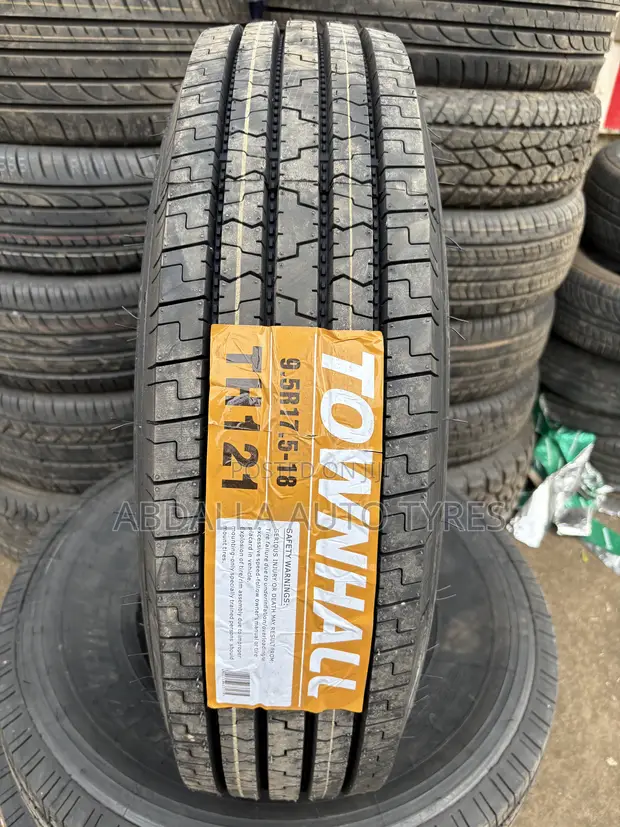 Tairi ya Townhall 9.5R17.5 - 1
