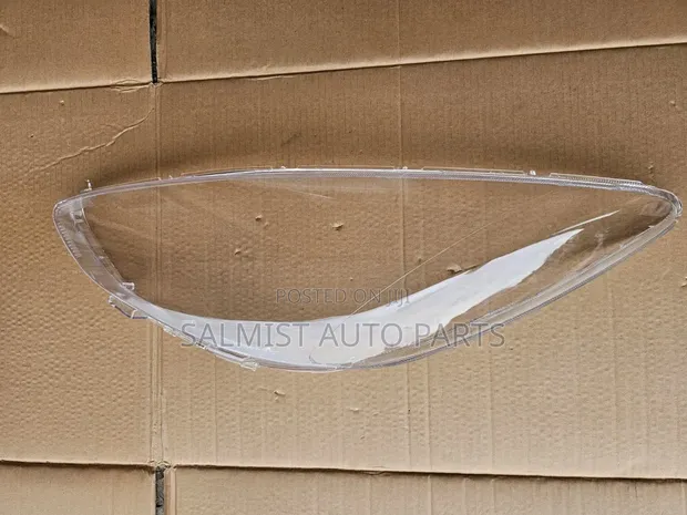 Kioo cha Headlight cha Mazda Demio 2008-2010 - 1