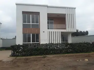 Maisonette ya Vyumba 4 na SQ, Kiserian