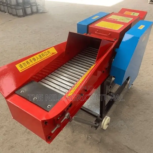 Chombo cha Kukatia Majani ya Mifugo cha Shambani - Uwezo wa 3.8 t/h - 1