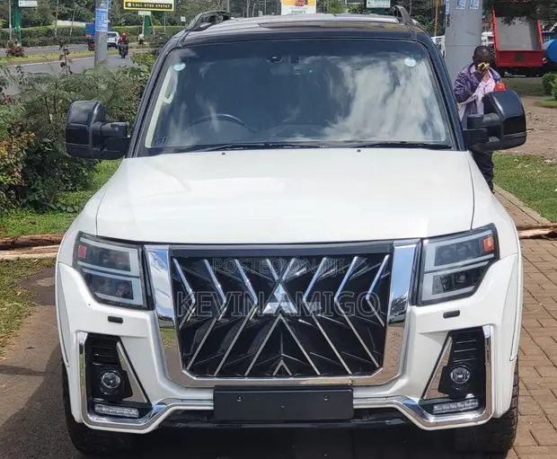 Mitsubishi Pajero 2020 White - 1