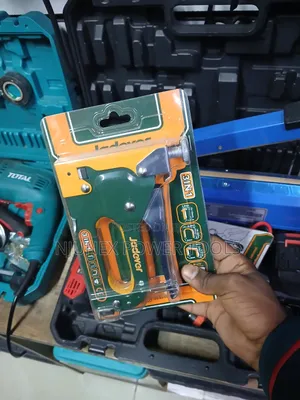 Jadever 3-in-1 Heavy-Duty Manual Staple Gun (JDGU3614)