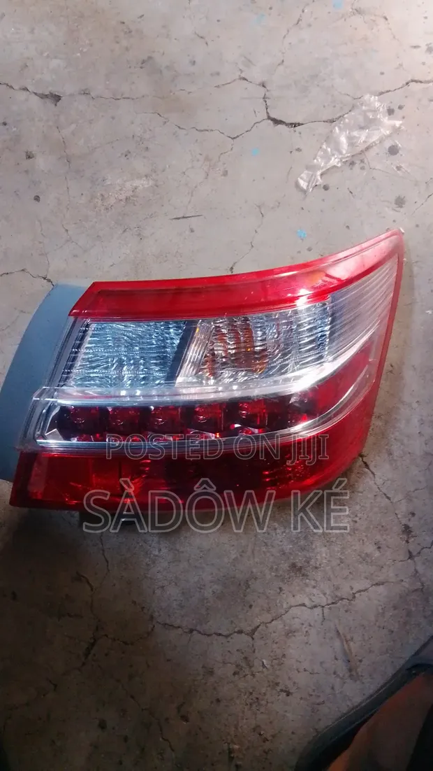 Toyota Premio 265 Taillights (Used) - 1
