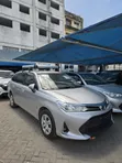 Toyota Corolla Fielder 2019 Silver - 2