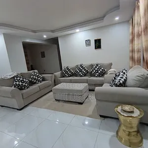 Ghorofa ya Vyumba 3 vya Kulala Parklands - Pangishwa