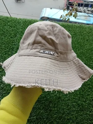 Jacquemus Le Bob Artichaut Bucket Hat