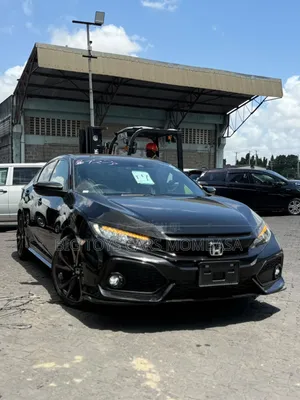 Honda Civic 2019 Nyeusi