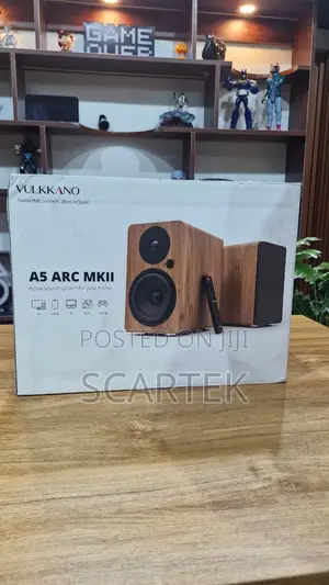 Vulkkano A5 Arc MkII Active Bookshelf Speakers