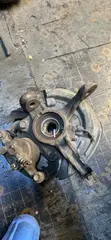 Front Hub Mira - 1