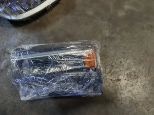 Land Cruiser Prado Mwaka Mpya Headlight