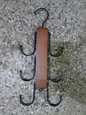 Wooden Hanger Organizer Alp