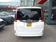 Toyota Noah 2015 - 1
