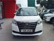 Toyota Noah 2015 - 5