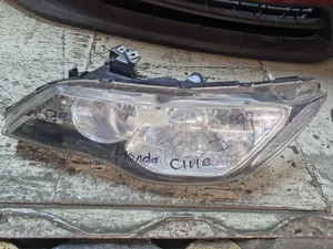 Honda Civic Headlights (Used)