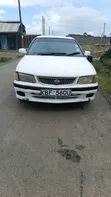 Nissan Sunny 2013 Nyeupe - 2