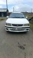Nissan Sunny 2013 Nyeupe - 3