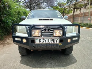 Toyota Hilux Double Cabin 2012