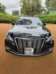 Toyota Crown Royal Hybrid 2014 - 3