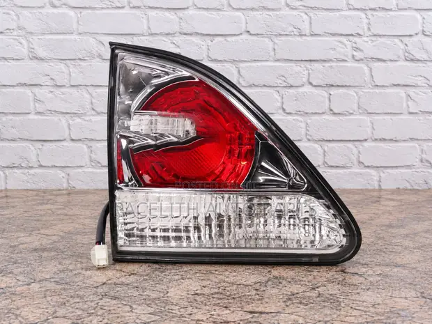 Depo Back Lamp kwa Toyota Harrier / Lexus RX300 (1999-2003) - 1