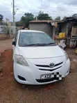 Toyota Belta 2007 Nyeusi - 1