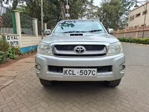 Toyota Hilux Double Cabin 2010