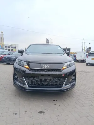 Toyota Harrier 2018 Nyeusi