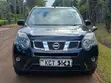 Nissan X-Trail 2.0 Petrol XE 2012 Nyeusi - 3