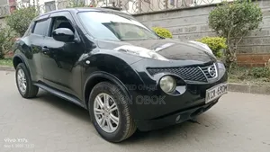 Nissan Juke S 2012 Nyeusi