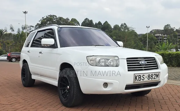 Subaru Forester SG5 2005 White - 1