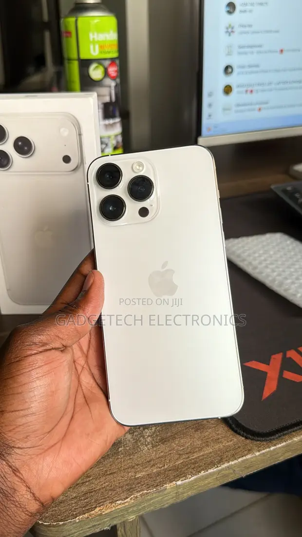 Apple iPhone 14 Pro Max 256GB White - 1