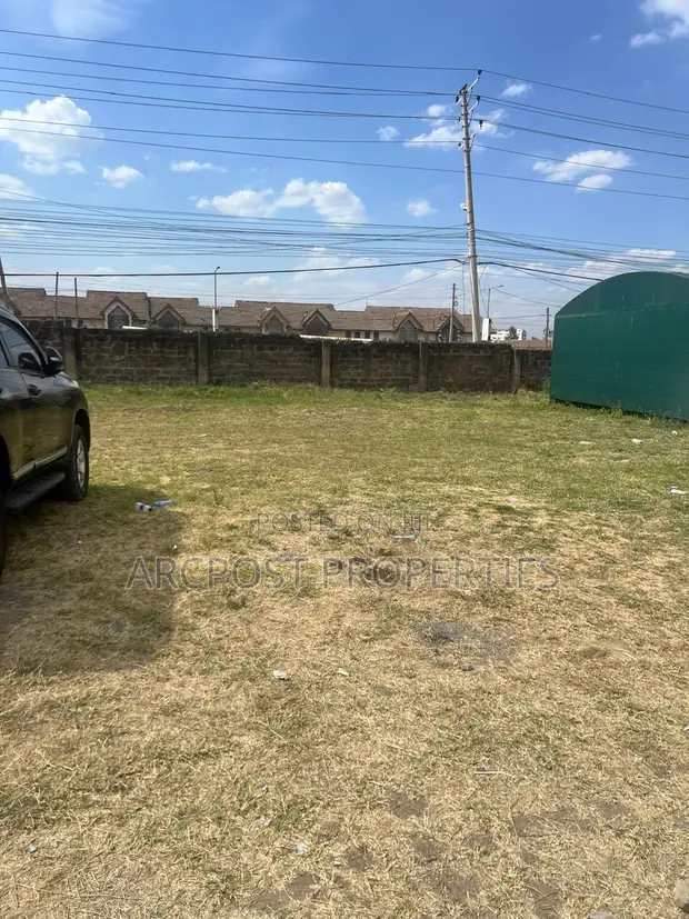 Kiwanja cha Makazi cha Kifahari kwa Uuzaji Diamond Phase 2, South B - 1