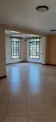 5-Bedroom Maisonette for Rent in Kerarapo - 2