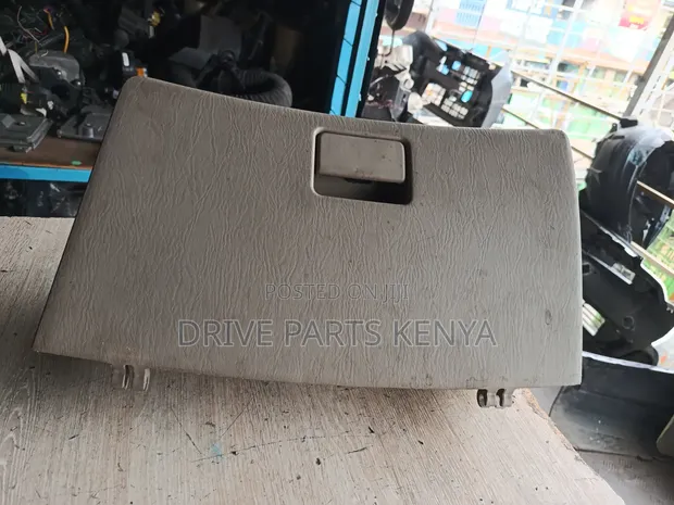 Toyota Premio Glove Box (Used) - 1