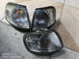 Nissan B15 Corner Lamps (Pair)