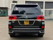 Toyota Land Cruiser 4.6 V8 ZX 2017 Nyeusi - 5