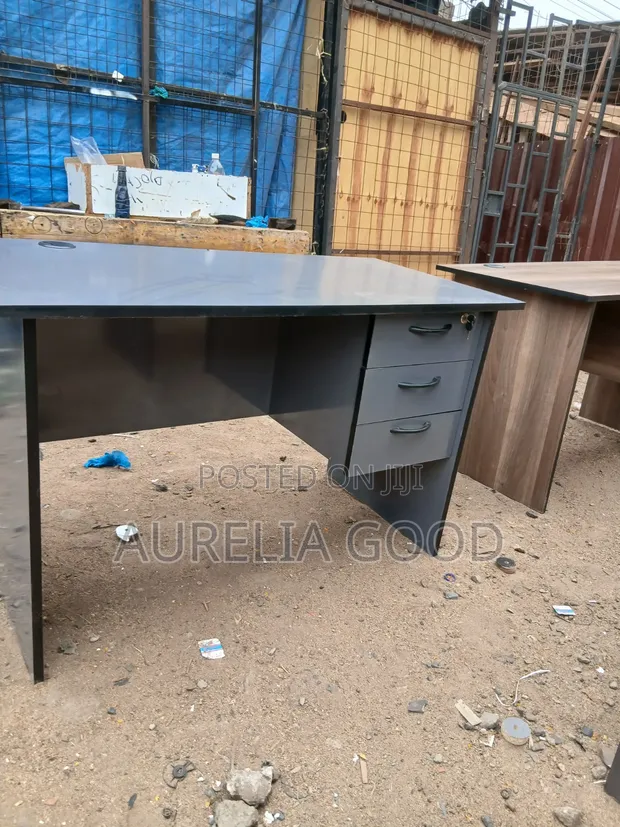 Boss Office Products Dawati la Nyumbani la Kusomea lenye Droo - 1